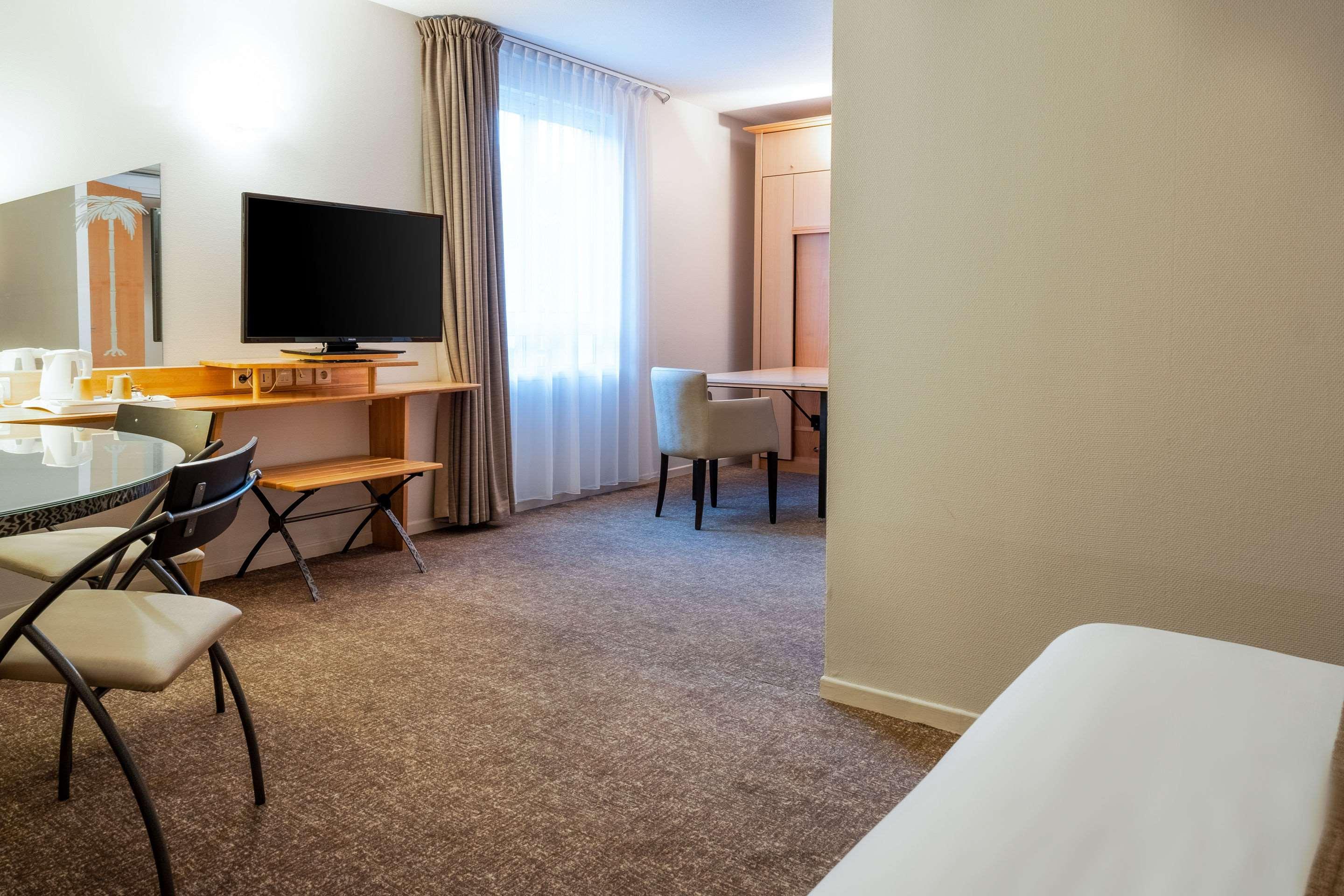 Quality Hotel Pau Centre Bosquet Εξωτερικό φωτογραφία